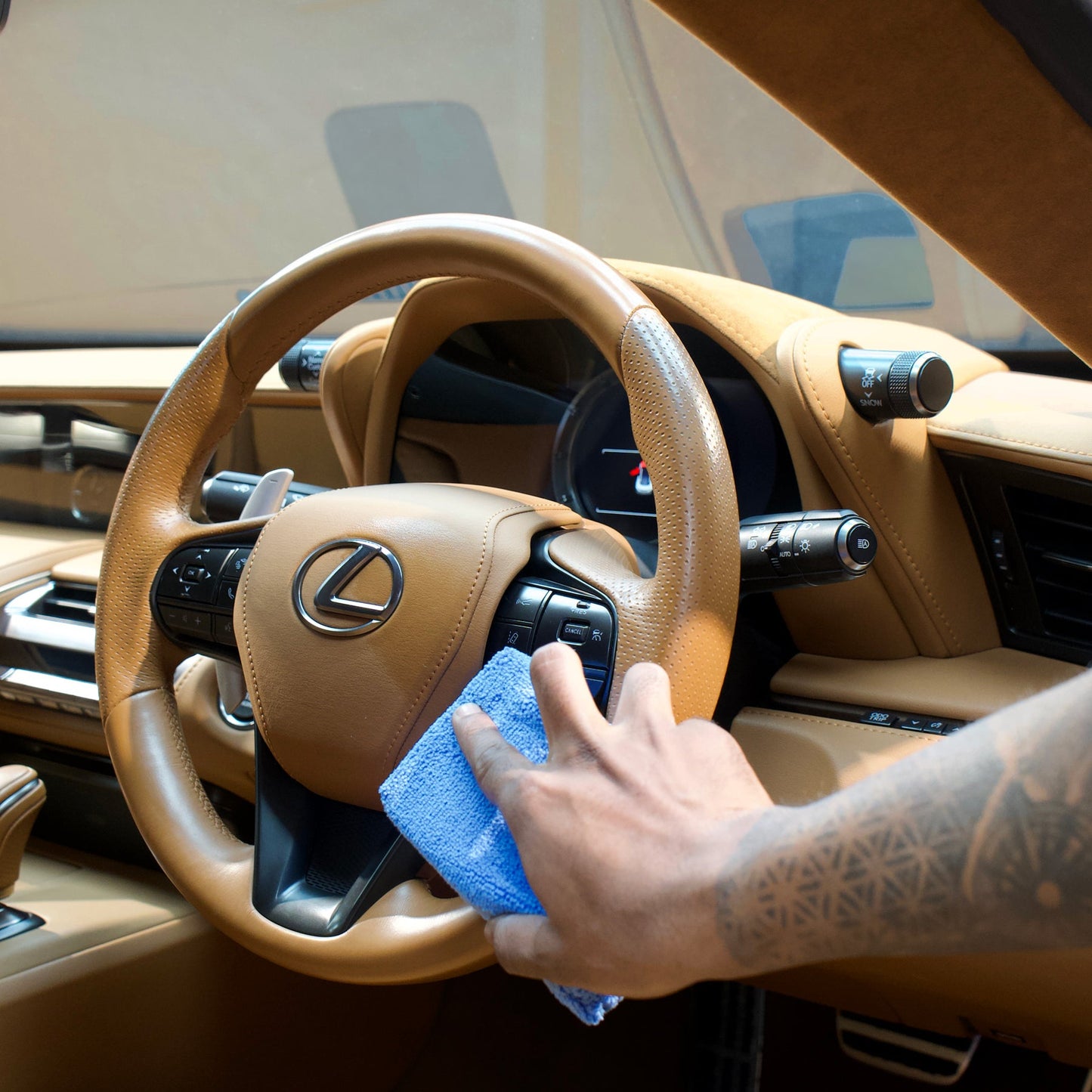DE Leather Ceramic Coating